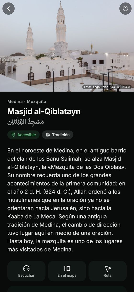 Página de un lugar con foto, historia y fuentes